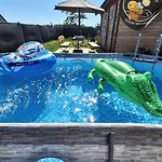 Miodowe Lato Nad Morzem Z Jacuzzi - Balia Z Hydromasazem I Basen