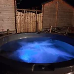 Miodowe Lato Nad Morzem Z Jacuzzi - Balia Z Hydromasazem I Basen Prázdninový dům Bedzino